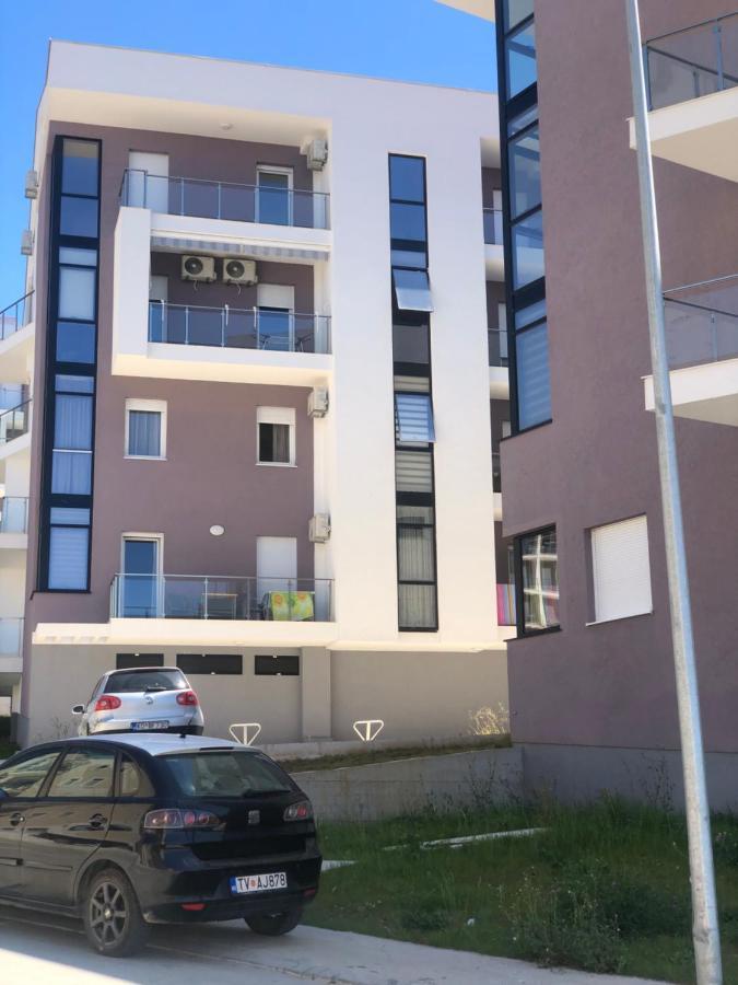 Matea Διαμέρισμα Τίβατ Εξωτερικό φωτογραφία
